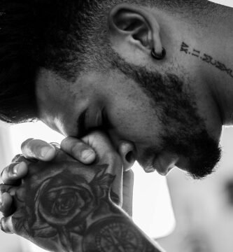 Cómo gestionar tus emociones como hombre